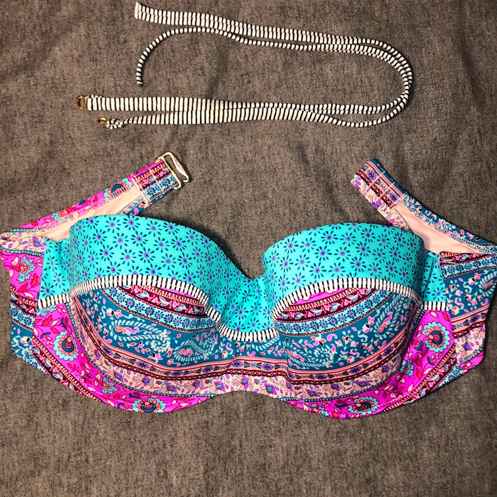 Patterned Bikini Top- Removable Straps